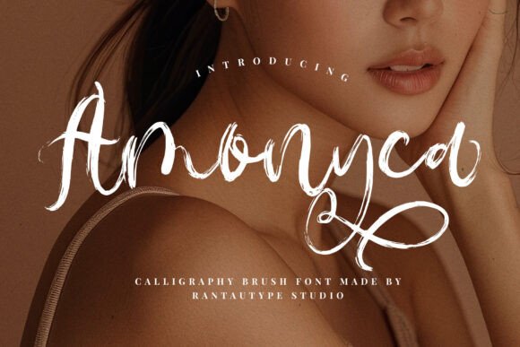Amonyca Font Review: Chic Script for Branding
